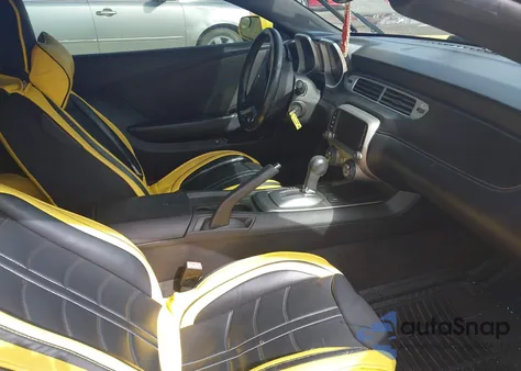 2015 Chevrolet Camaro 1Lt из США, поврежденный, VIN 2G1FD3D32F9251162